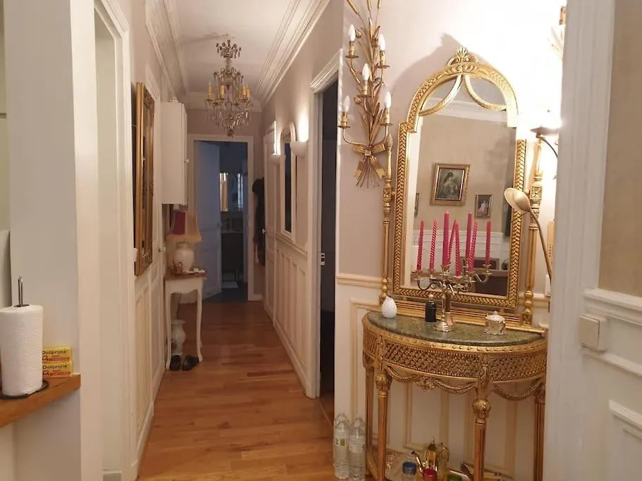 Au Coeur Du Quartier Butte Montmartre Apartment *
